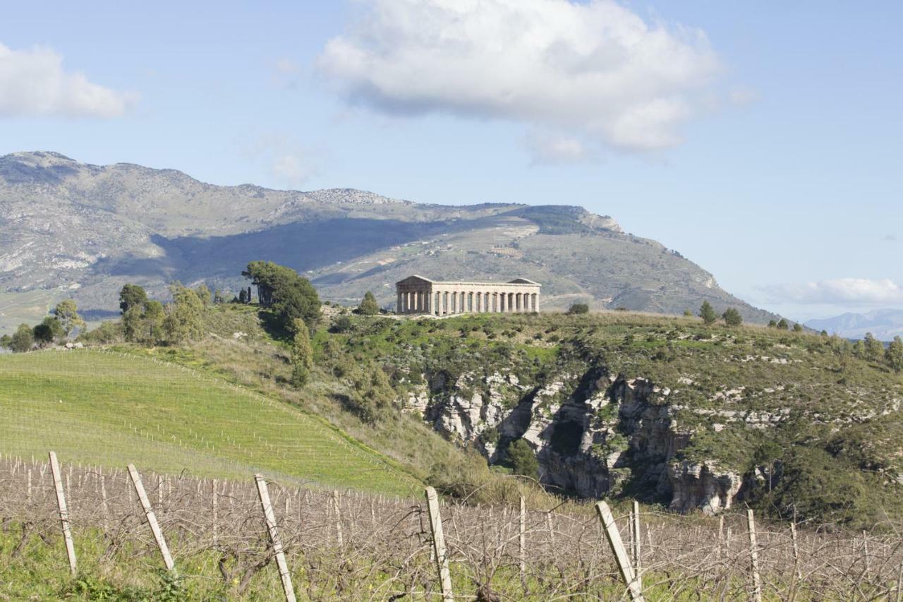 La Dimora Di Segesta B&B Калатафімі Екстер'єр фото
