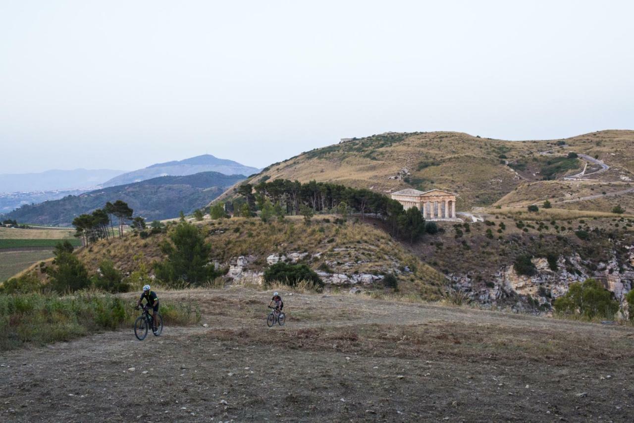 La Dimora Di Segesta B&B Калатафімі Екстер'єр фото