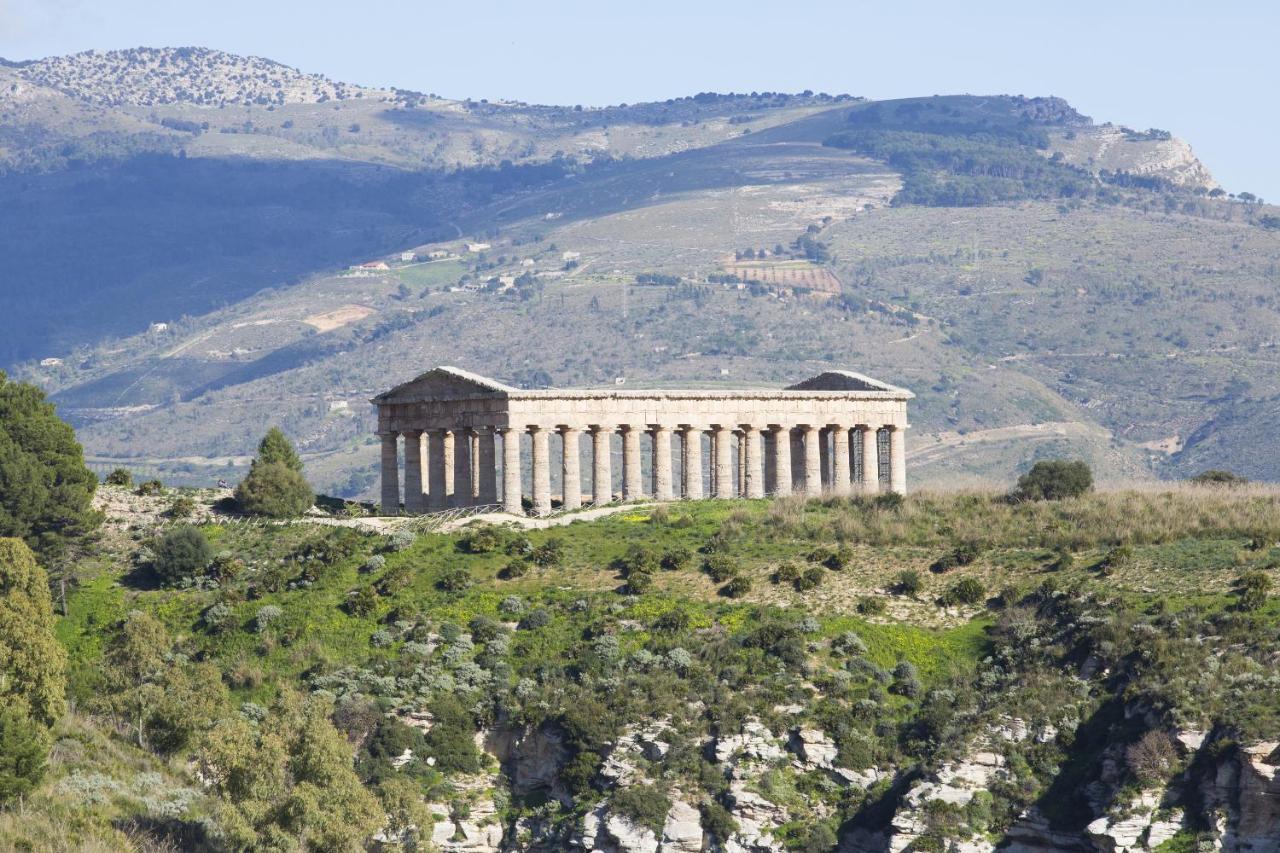 La Dimora Di Segesta B&B Калатафімі Екстер'єр фото